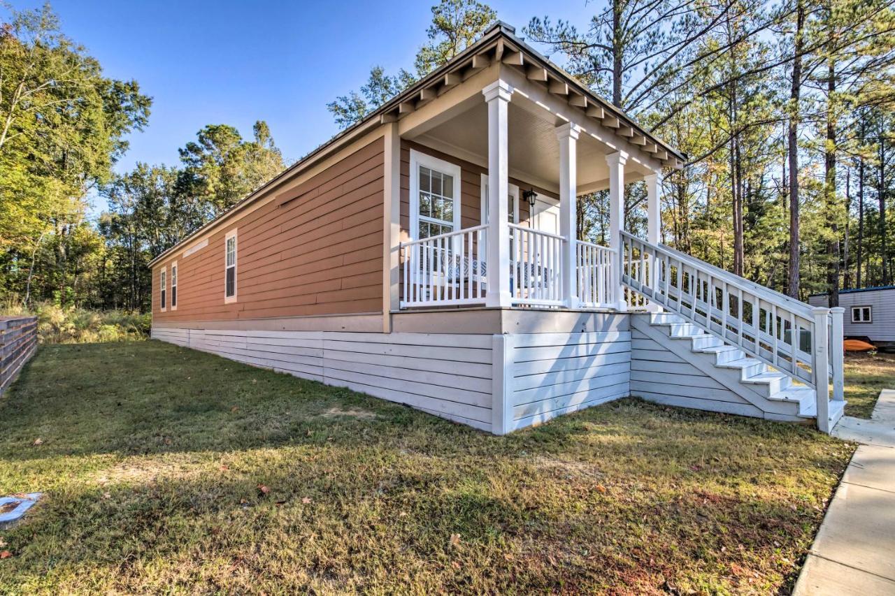 Chic Cottage Retreat With Grill, 2 Mi To Msu! Старквил Екстериор снимка